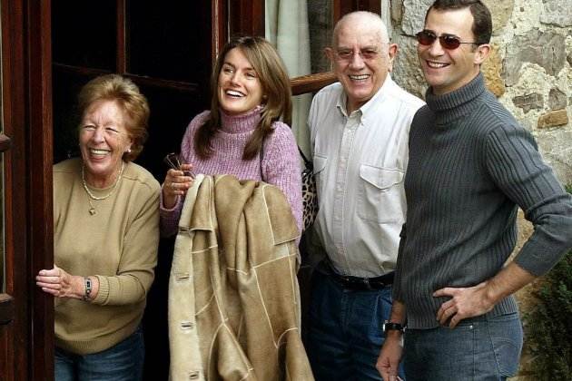 Letizia amb els seus avis efe Letizia amb els seus avis efe
