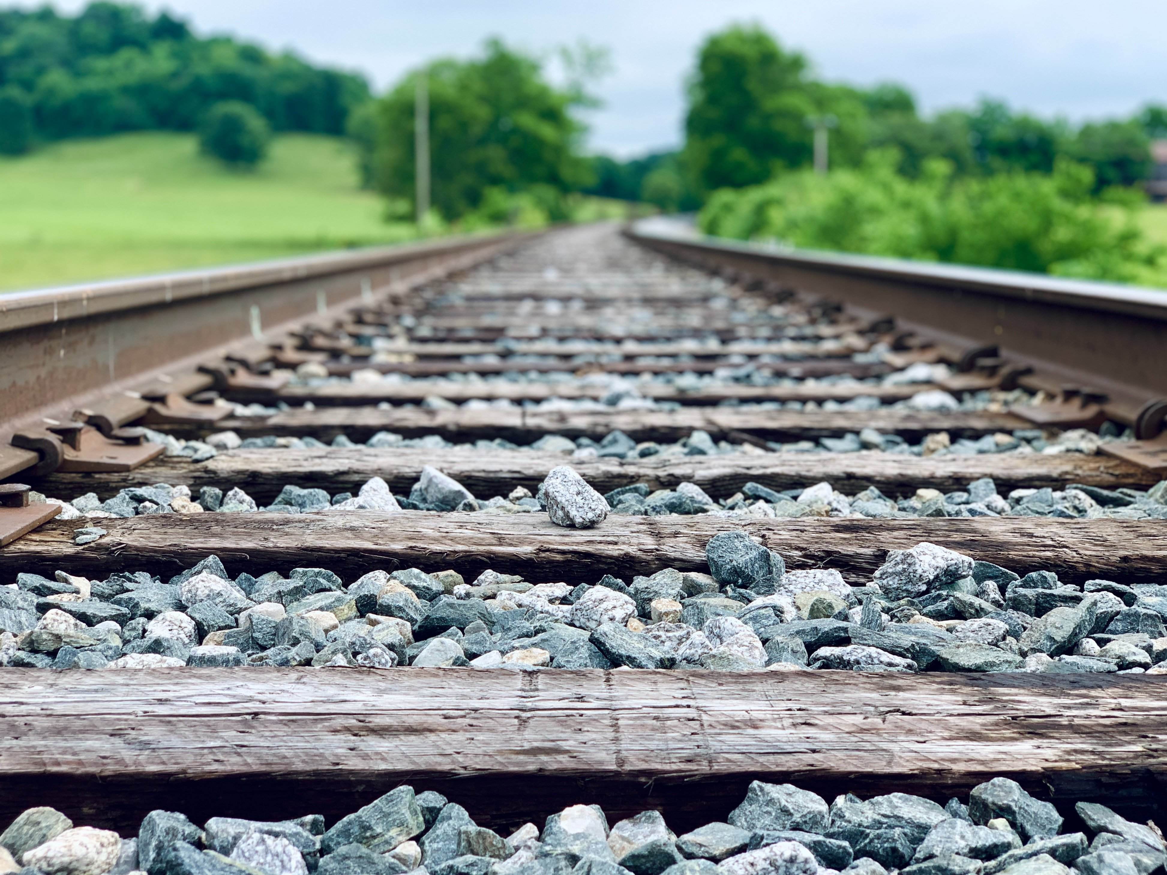 Tallada la circulació ferroviària entre Móra la Nova i Reus pel descarrilament d'un tren de mercaderies