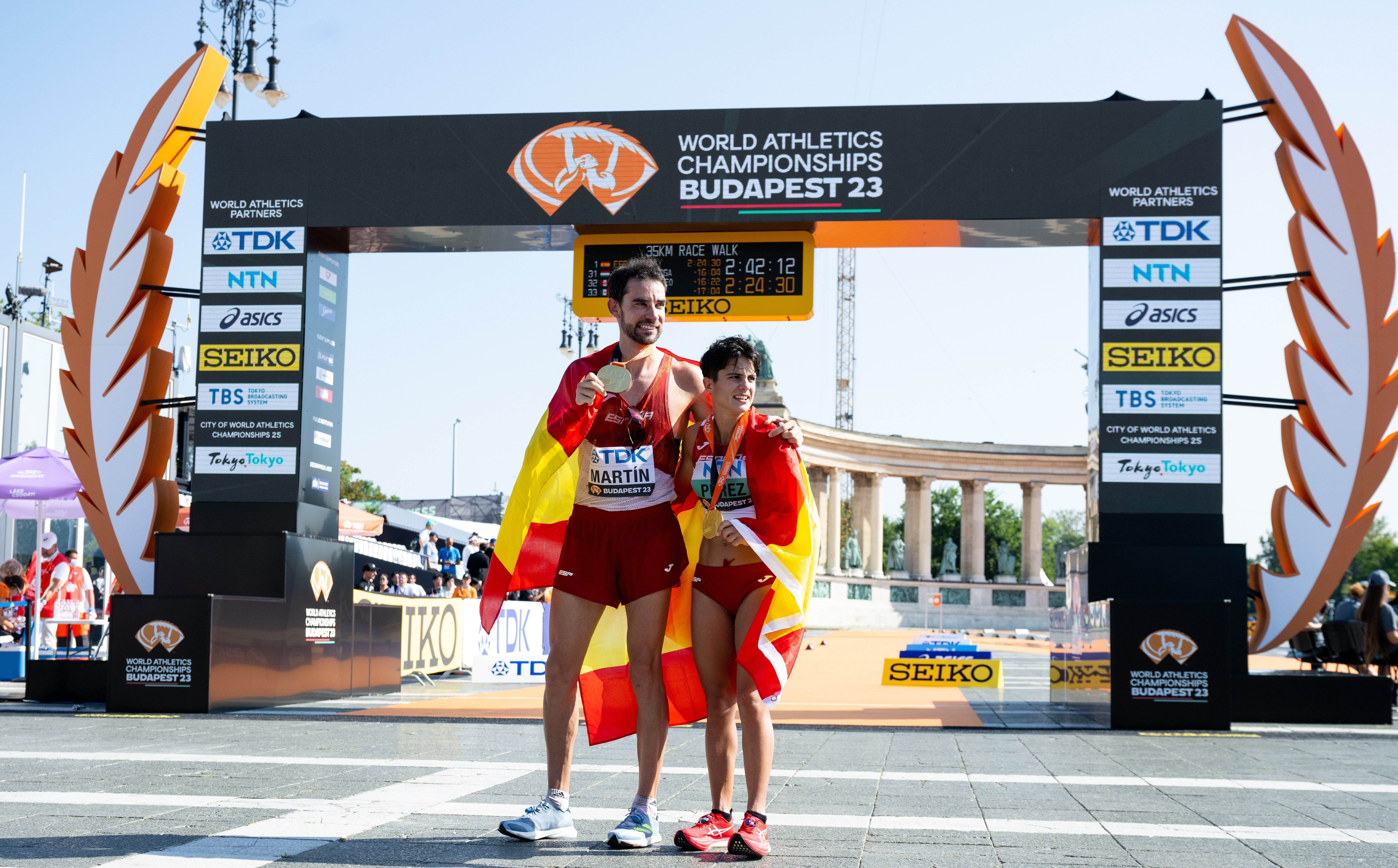 Álvaro Martín i María Pérez passen a la història amb un doble or a Budapest
