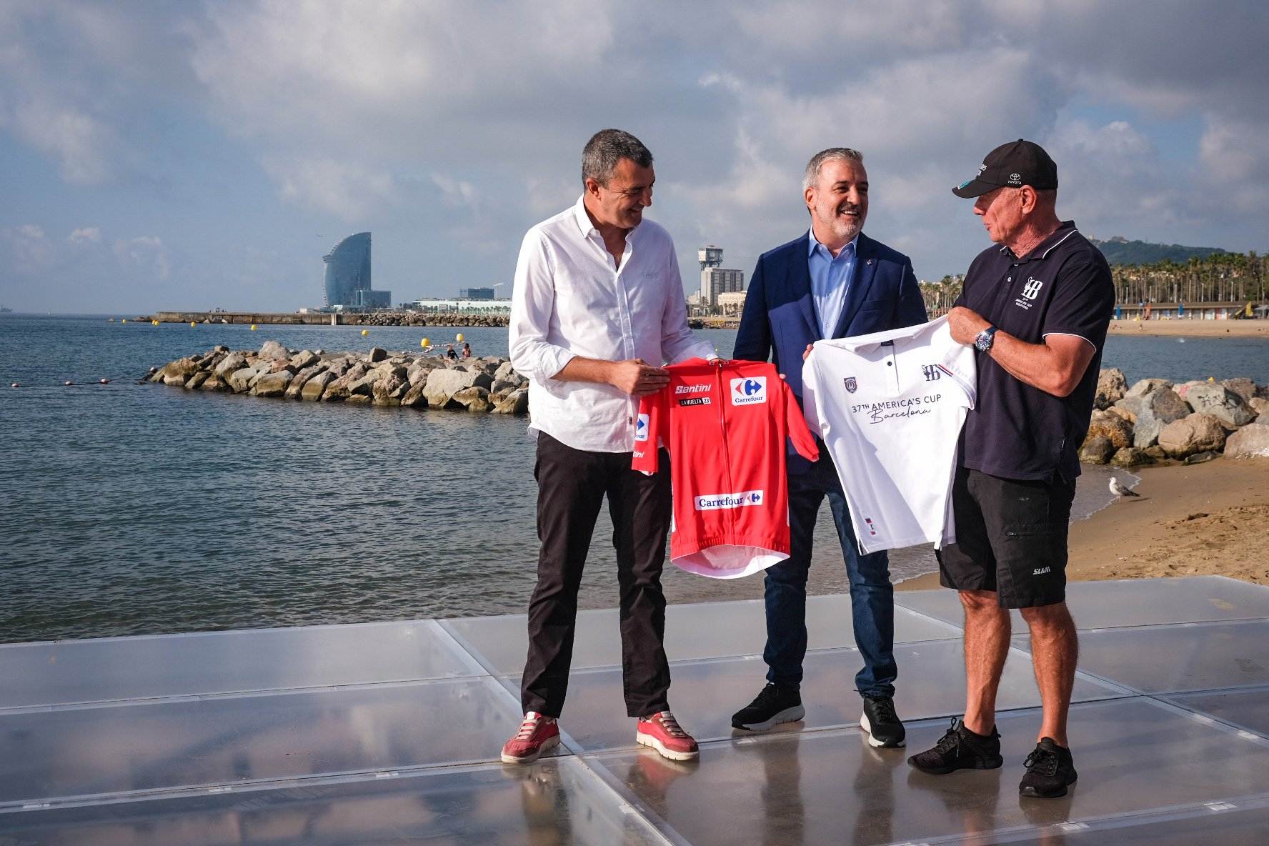 Mayor Collboni embraces a Barcelona of big events: cycling's Vuelta and yachting's America's Cup