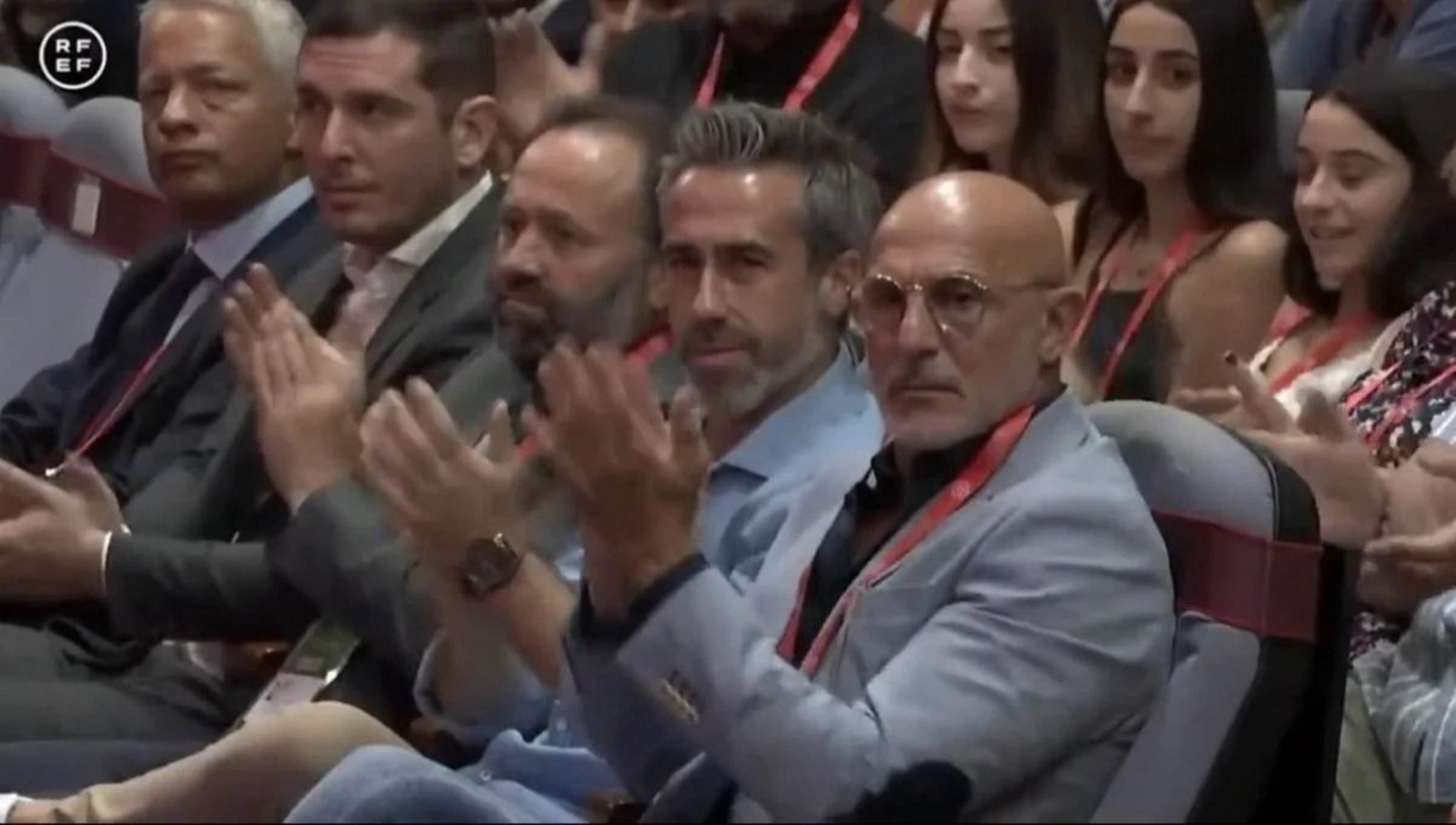 Luis de la Fuente "censura" el comportamiento de Rubiales, a pesar de haberlo aplaudido en la asamblea