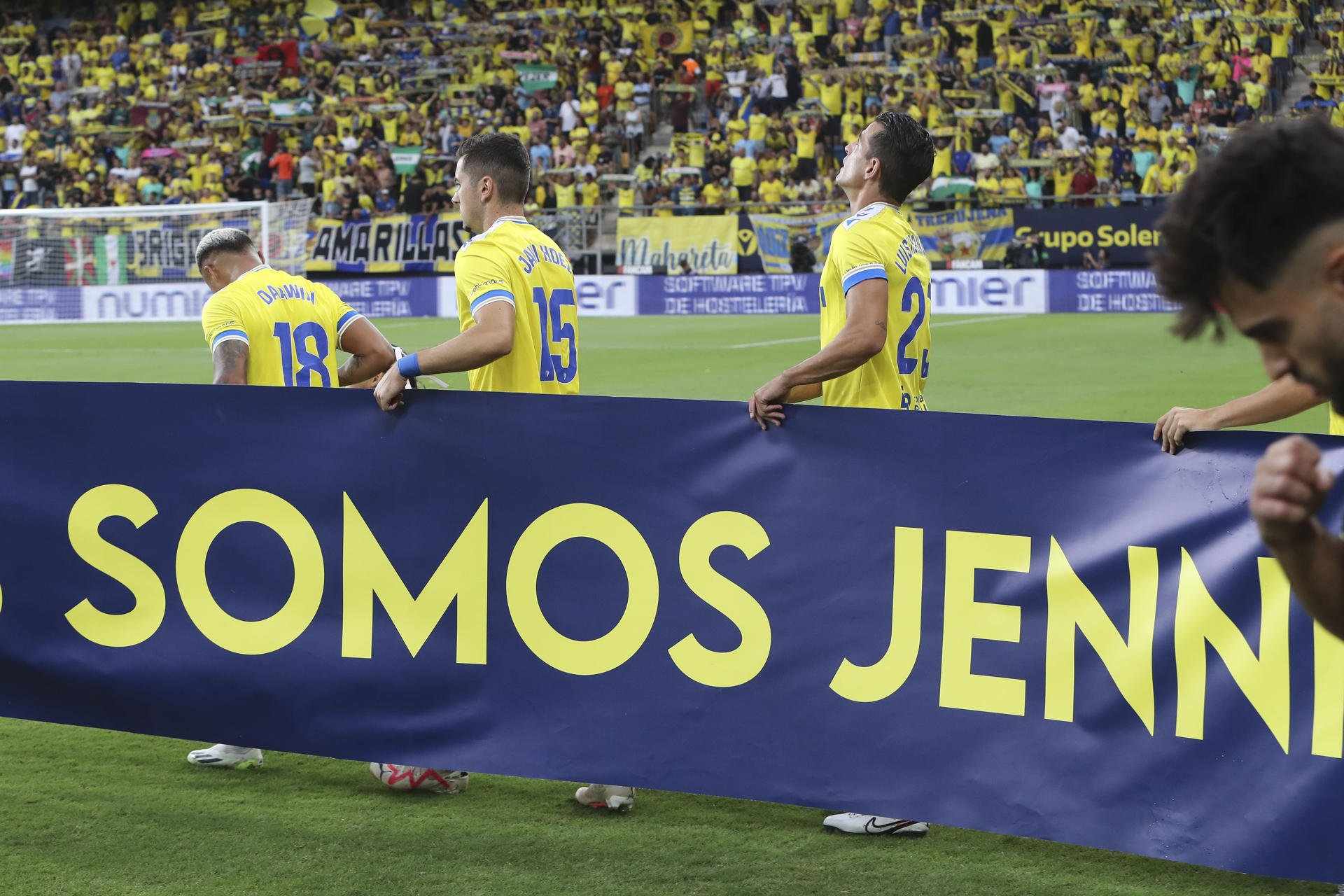 Cádiz CF suport Jenni Hermoso