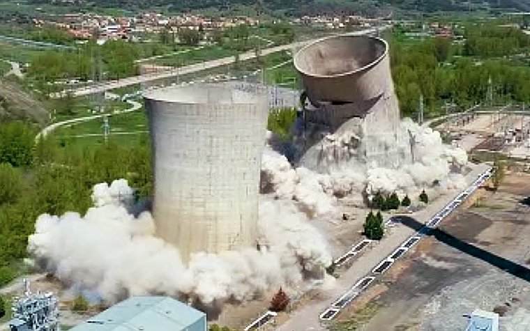 I si resulta que hi ha una manera de fer que les tèrmiques siguin més eficients i fer-les caure és una mala idea?