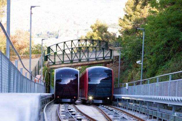 funicular luciérnaga tibidabo foto tibidabo funicular luciérnaga tibidabo foto tibidabo
