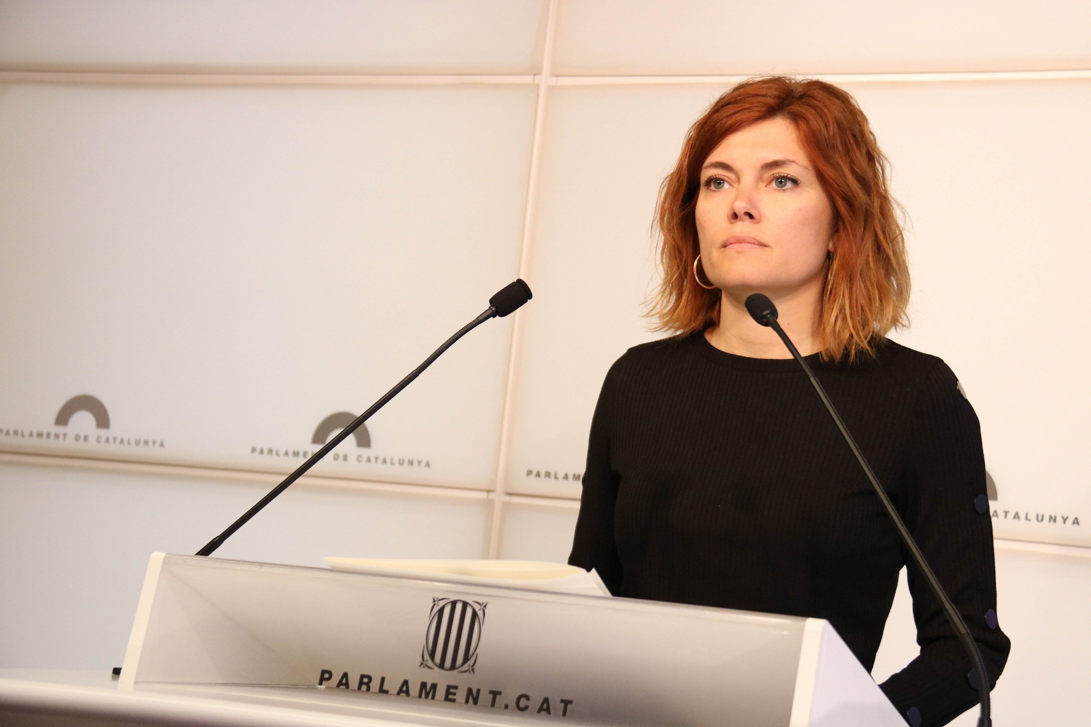 Els comuns veuen més a prop la investidura pel vot de Comín