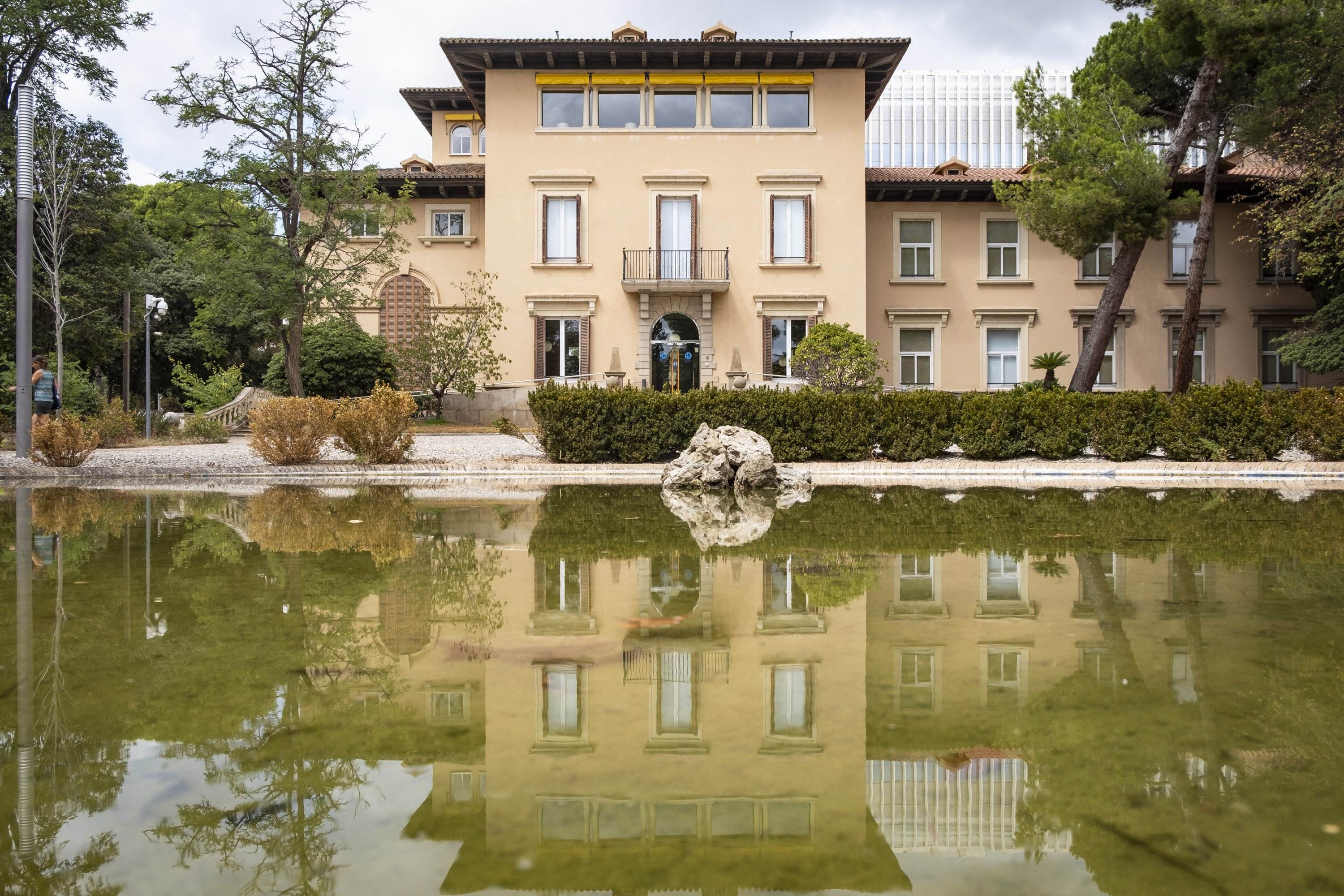 Veïns de Pedralbes reclamen que es freni l’espectacle ‘Natura encesa’ als Jardins de Torre Girona