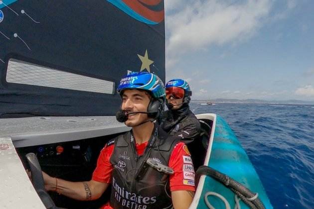 bagnaia Ducati Copa América Barcelona Foto Emirates Team New Zealand bagnaia Ducati Copa América Barcelona Foto Emirates Team New Zealand