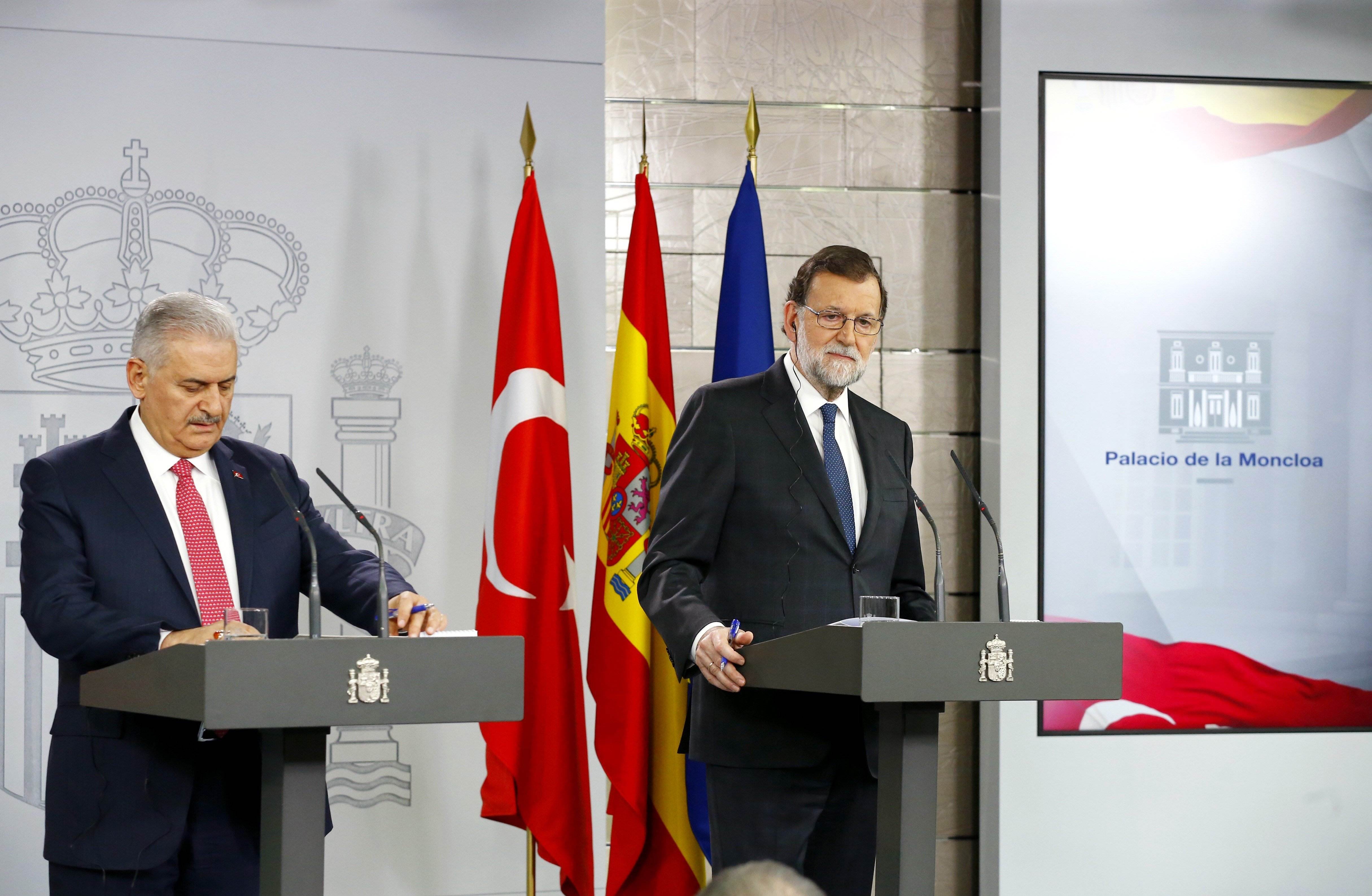 Rajoy estudiará acciones legales contra la delegación de voto de Comín
