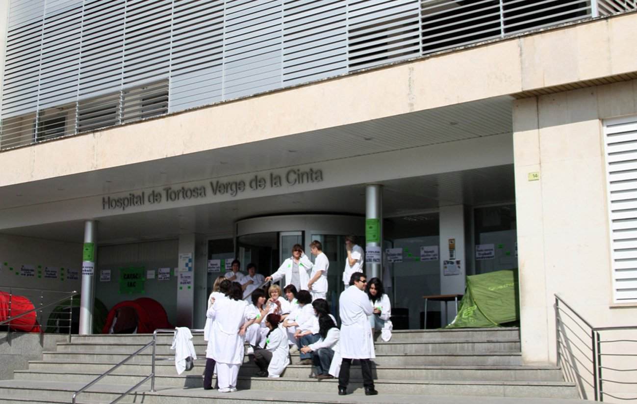 Diez afectados por un brote de sarampión en un hospital de Tortosa