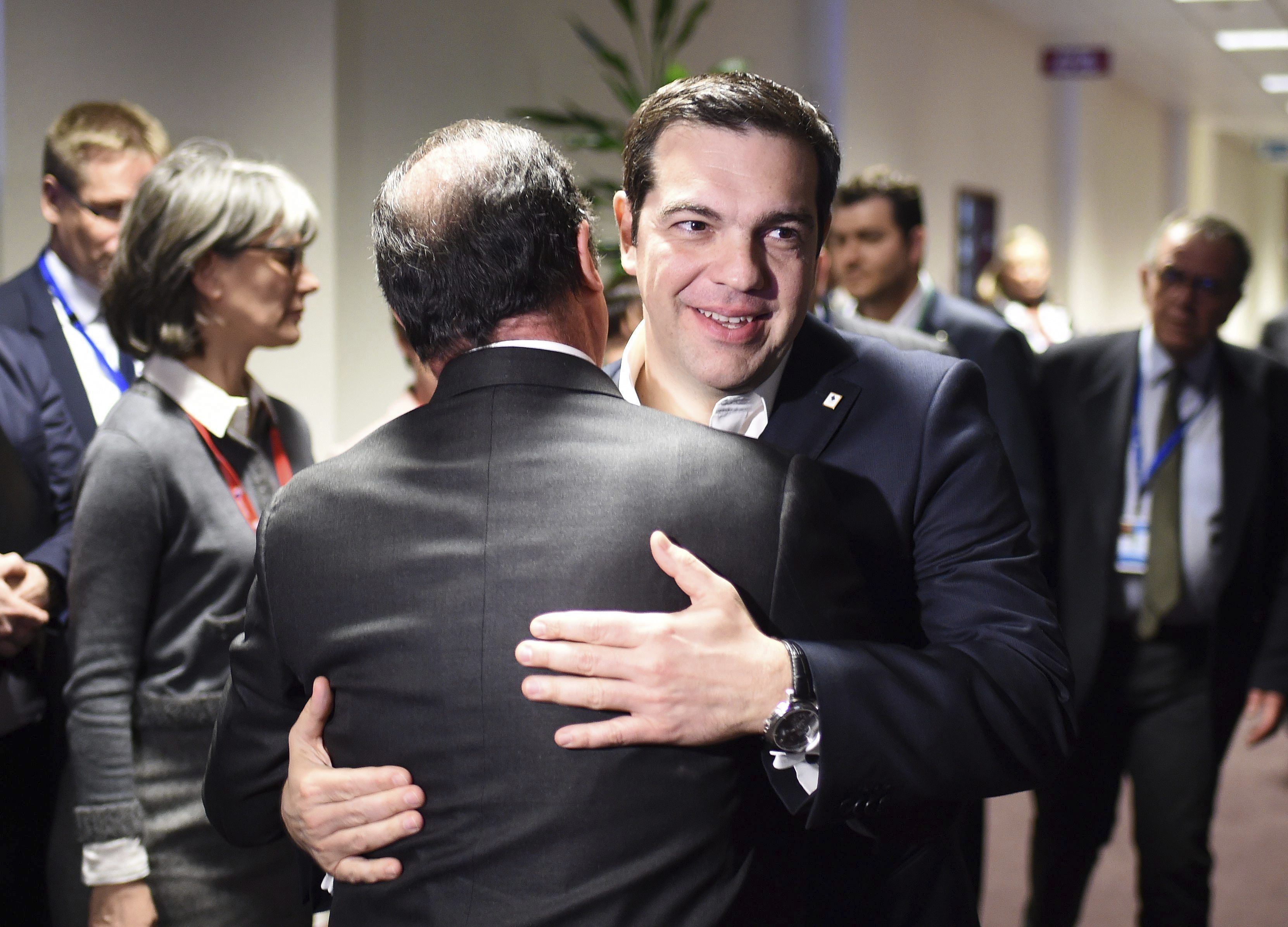 Sánchez insta a Tsipras a convencer a Iglesias para ser investido