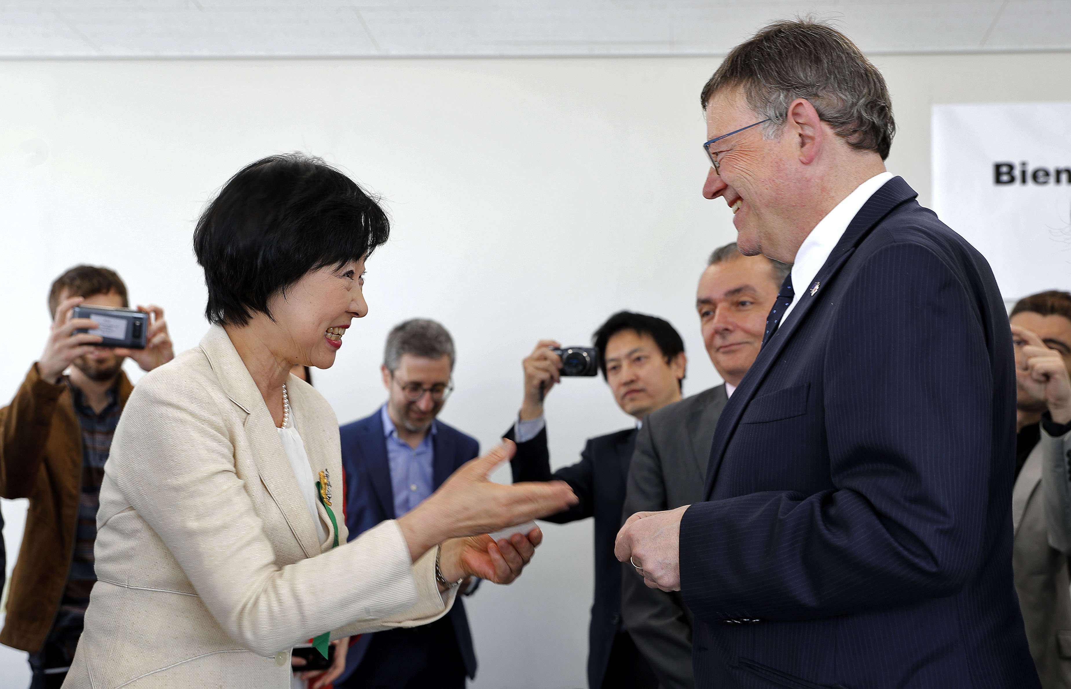 Puig utilitza la situació a Catalunya per captar empreses asiàtiques