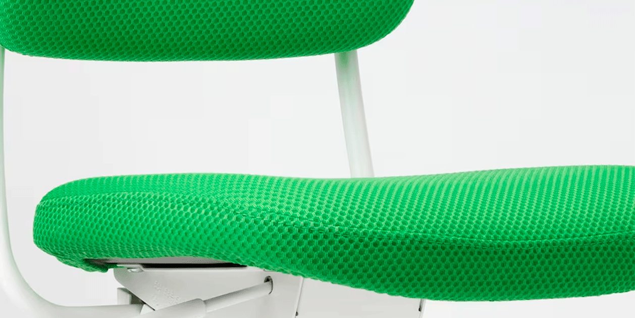 Tornada a l'escola, Ikea dissenya una cadira a 'prova de nens', 3 colors