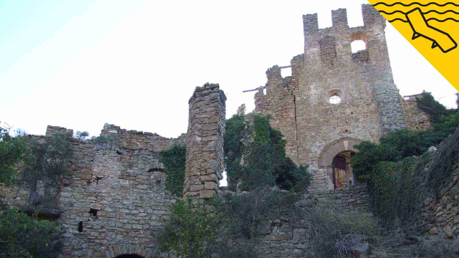 Els 8 pobles abandonats de Catalunya on podràs passar un dia molt misteriós