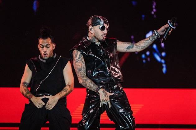 012417CB A5C6 4A8C B91B 9EC216321430 77446 0000075301AF2C2B