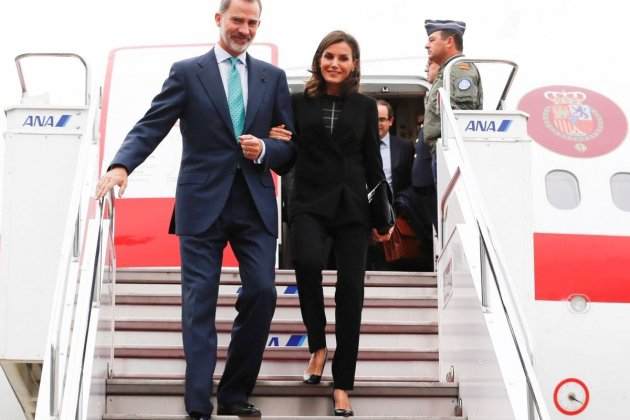 Felipe i Letizia avión efe Felipe i Letizia avión efe