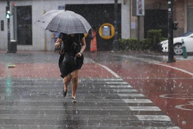 lluvia valencia tormenta DANA efe lluvia valencia tormenta DANA efe