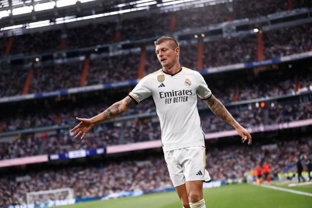 Toni Kroos disputant un partit en el Santiago Bernabeu amb el Reial Madrid / Foto: Europa Press