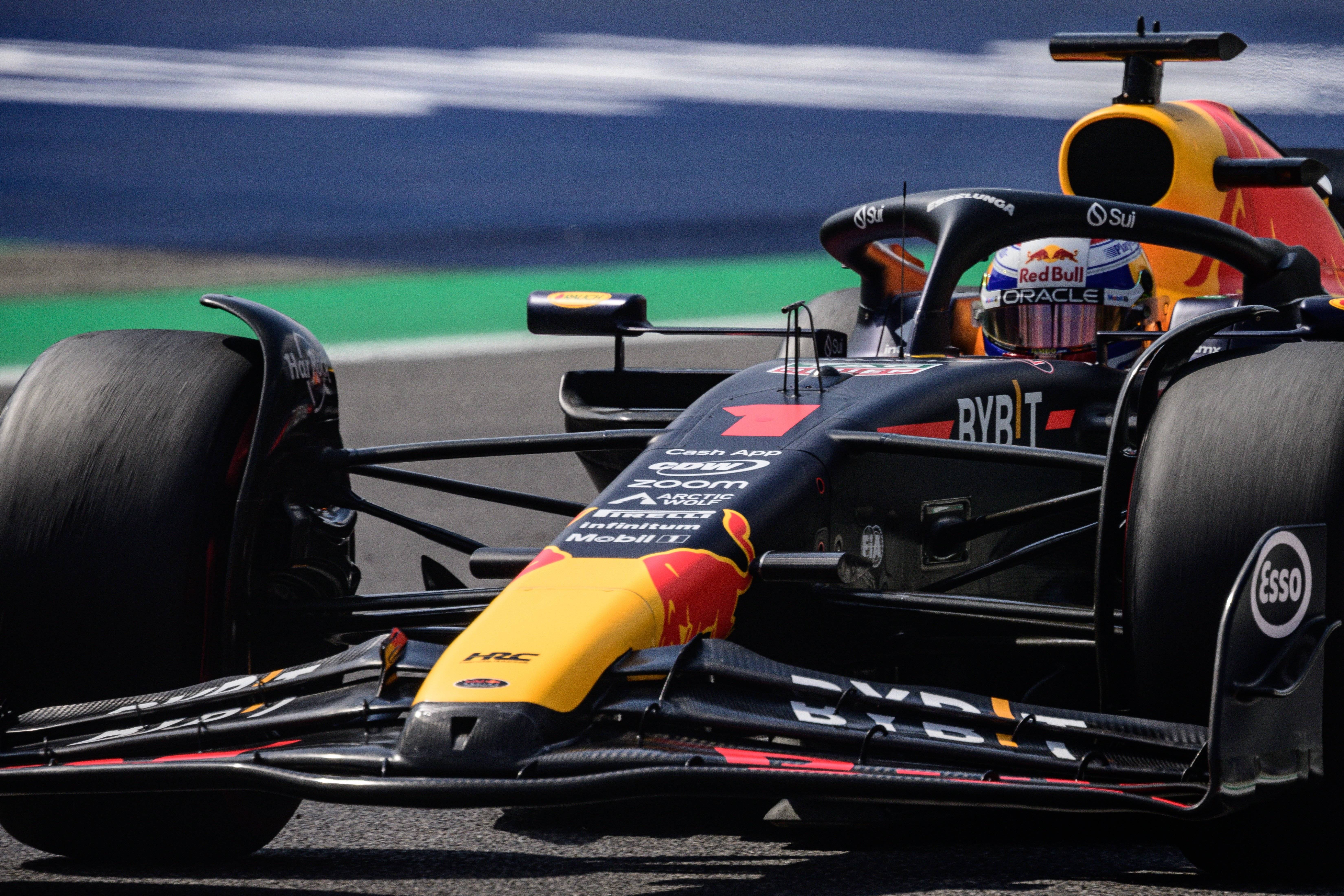 Ferrari sucumbeix a Red Bull i Max Verstappen fa història a Monza