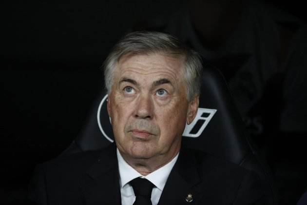 Carlo Ancelotti banquillo Real Madrid / Foto: EFE