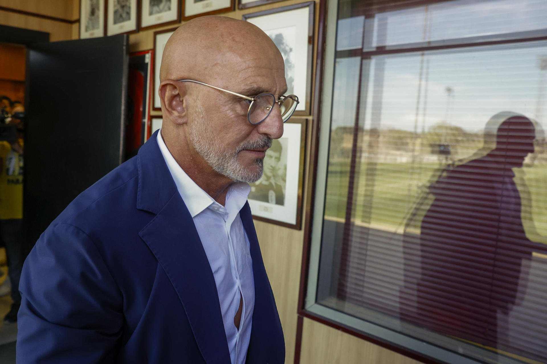 Luis de la Fuente tiene 2 jugadores negociando con el Barça, quieren firmar antes de la Eurocopa con La Roja