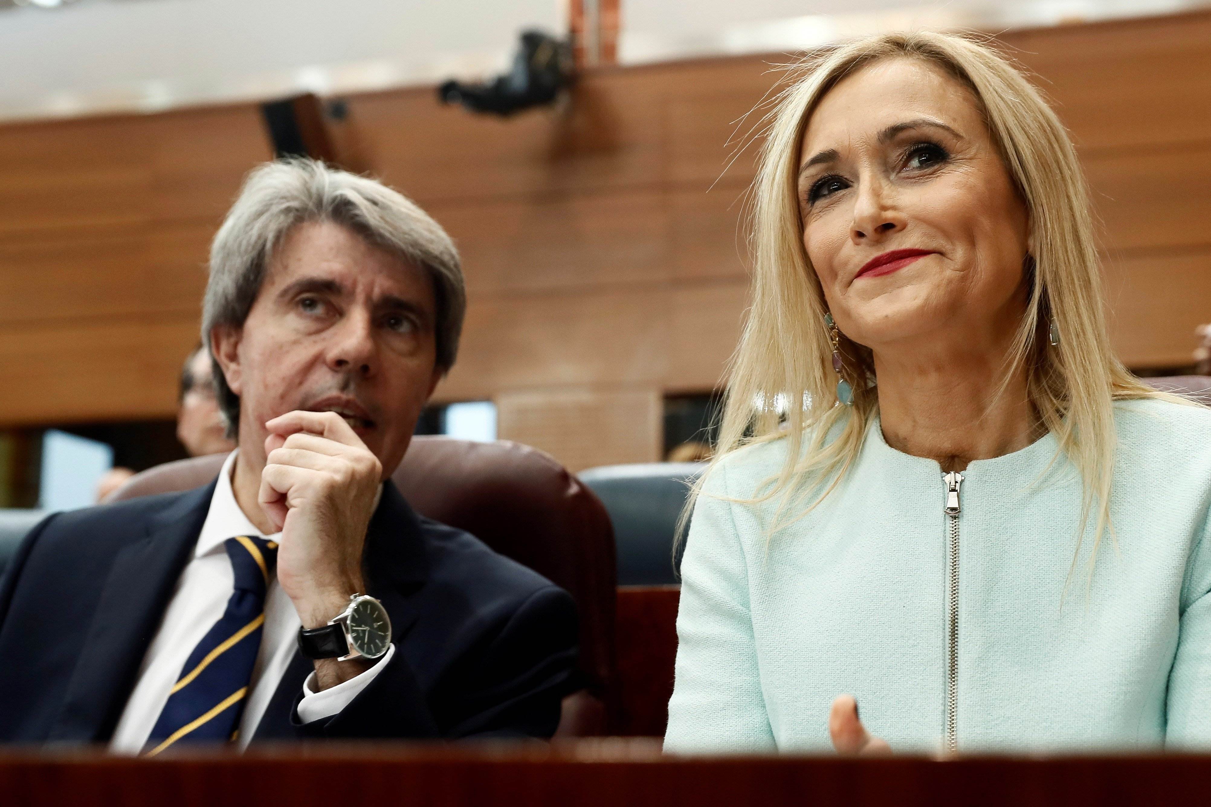 El número dos de Cifuentes no veu motius perquè deixi l'escó i el PP de Madrid