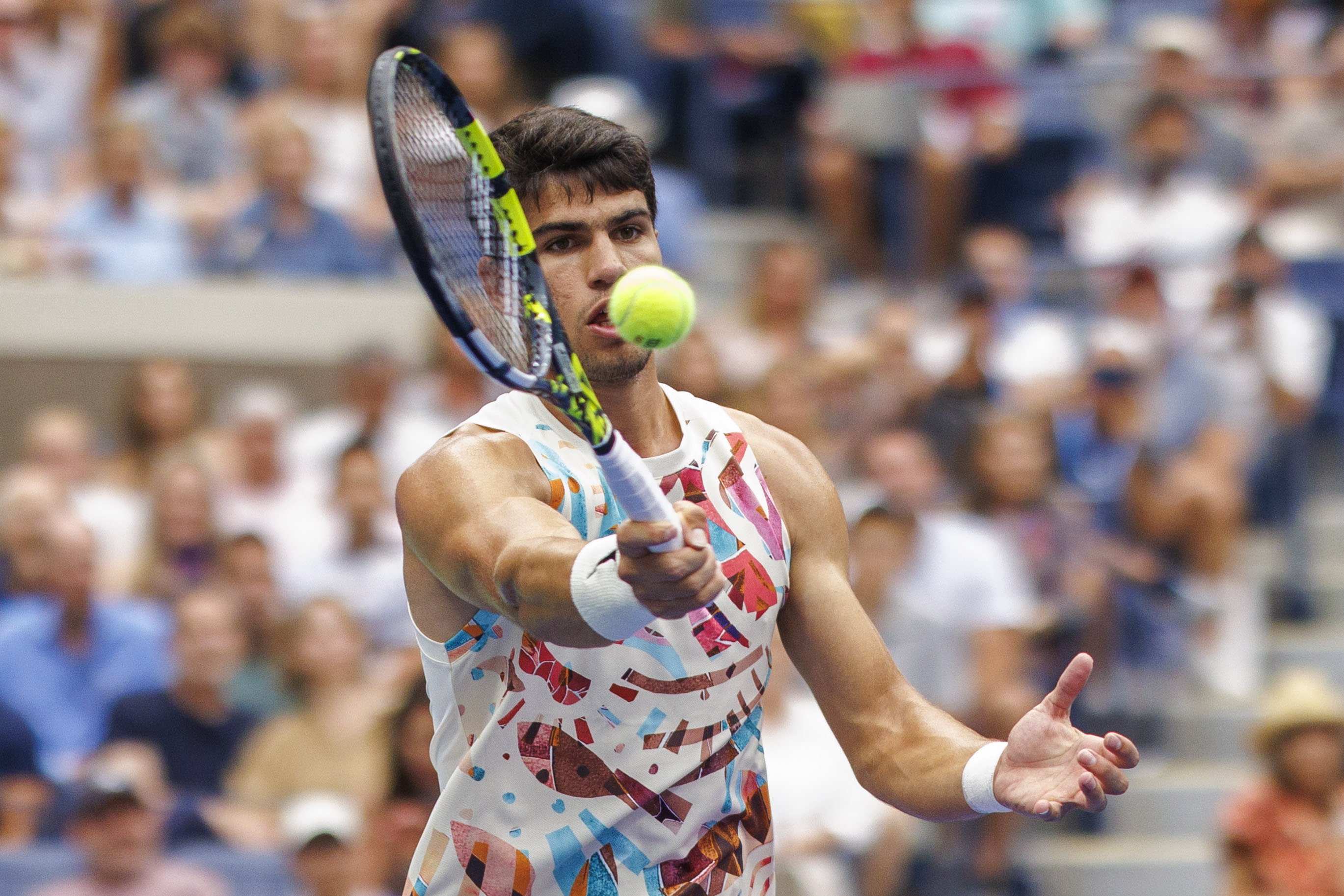 Alcaraz no da opción a Arnaldi (6-3, 6-3, 6-4) y se clasifica para los cuartos de final del US Open