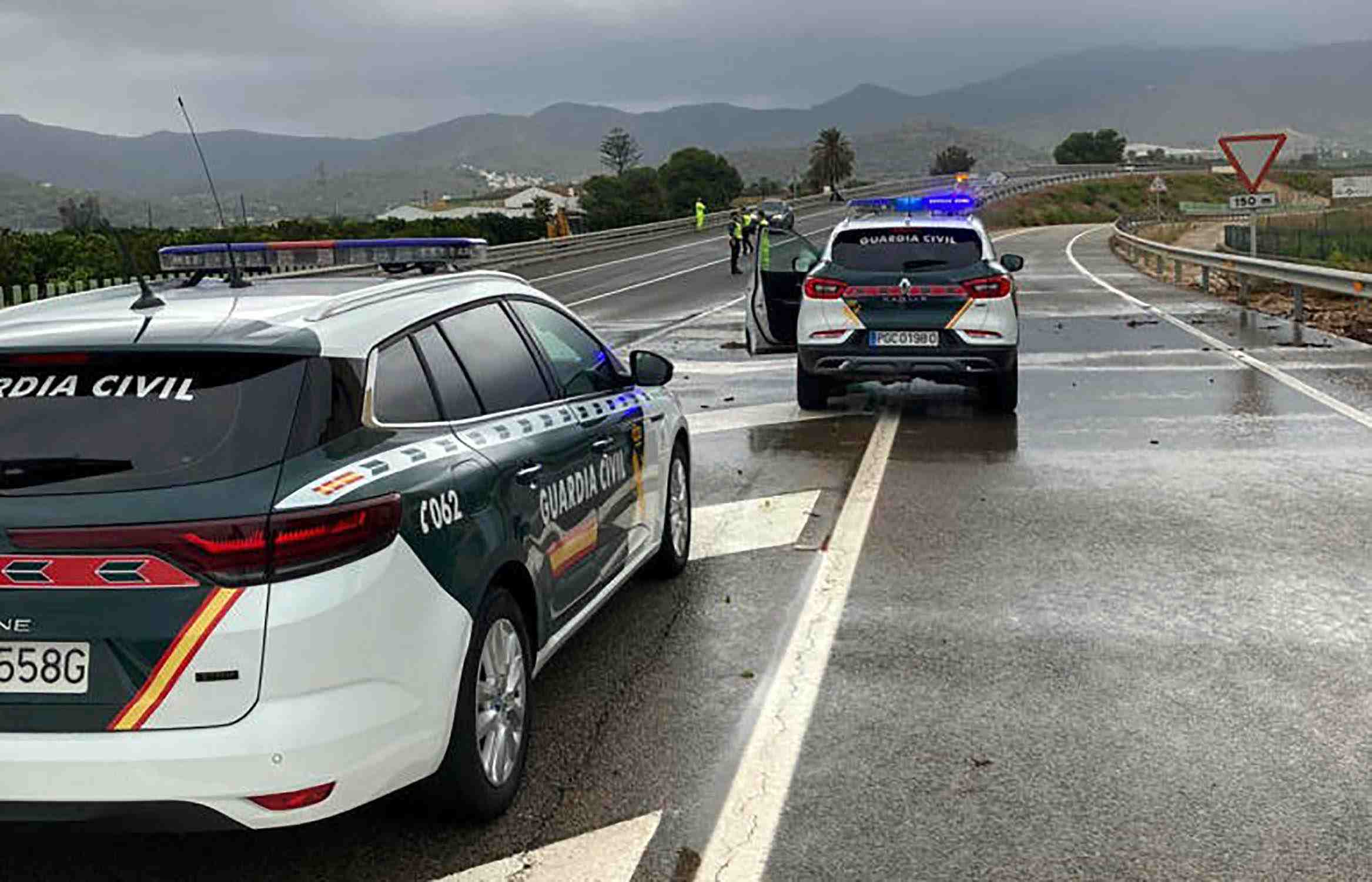 La Guardia Civil saca pecho de volver a regular el tráfico en Catalunya: los Mossos les piden ayuda