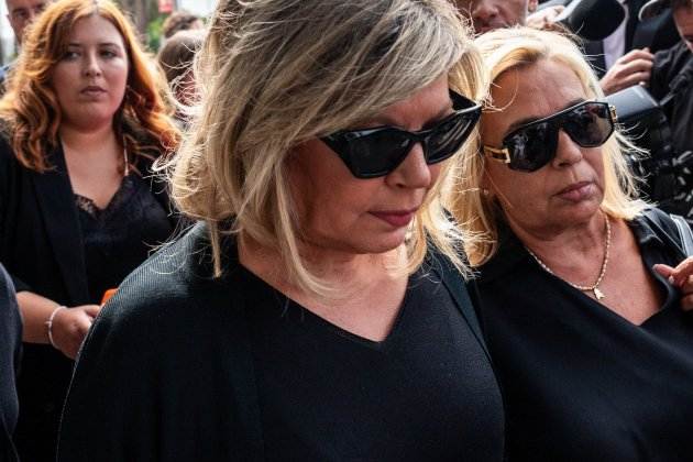 Terelu Campos y Carmen Borrego tanatorio EFE Terelu Campos y Carmen Borrego tanatorio EFE