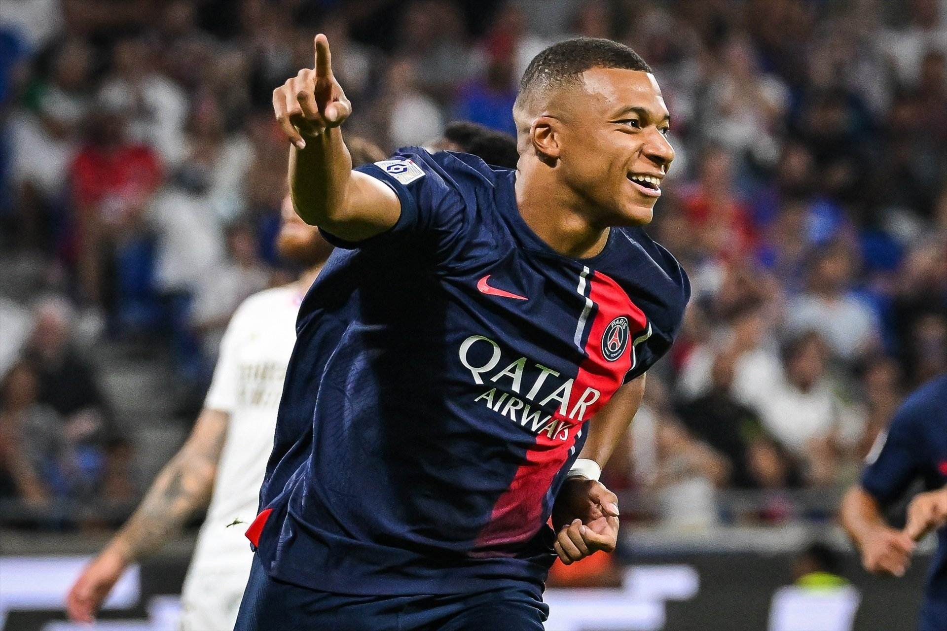 El Real Madrid abona una prima de fichaje histórica a Mbappé