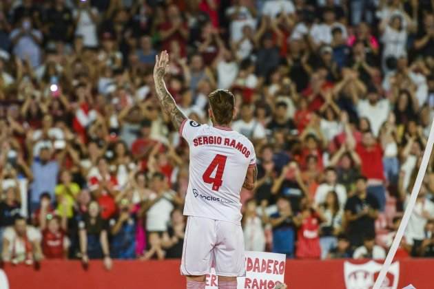 Sergio Ramos presentació Sevilla afició / Foto: EFE