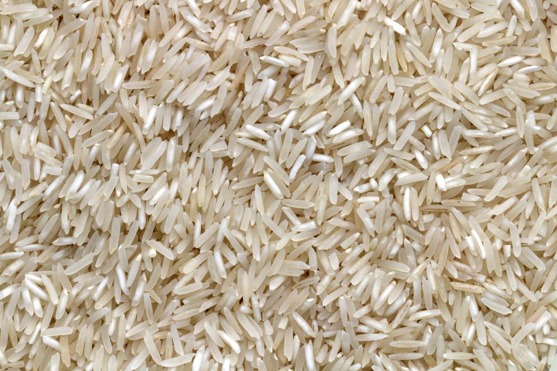 Este es el truco definitivo para acertar la cantidad de agua perfecta al cocer arroz