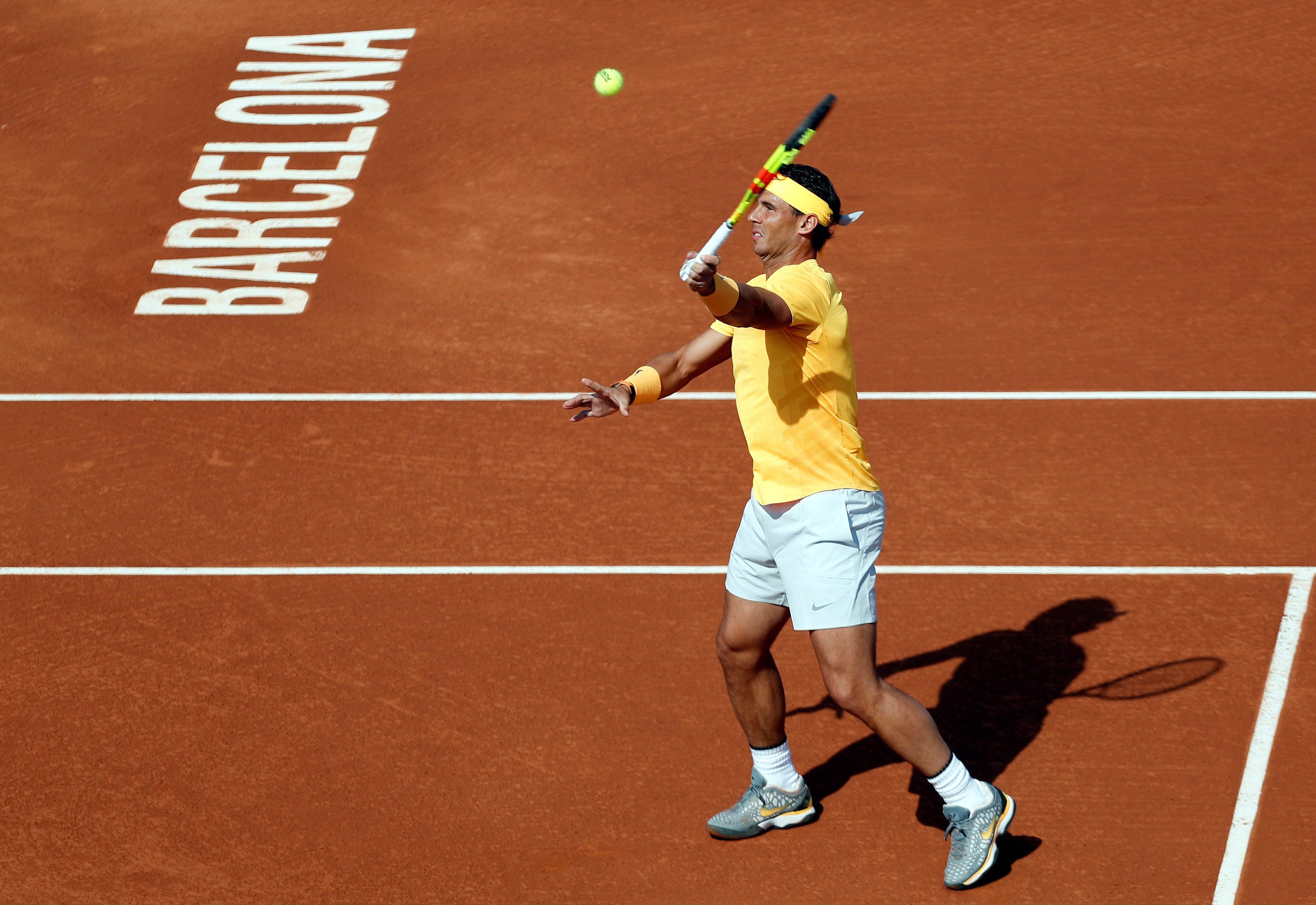 Nadal pasa a cuartos de final sin despeinarse