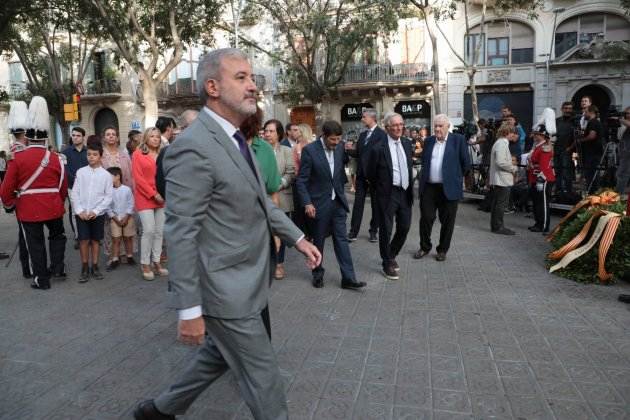 ofrena floral jaume collboni alcalde barcelona diada nacional catalunya / Foto: Eva Parey