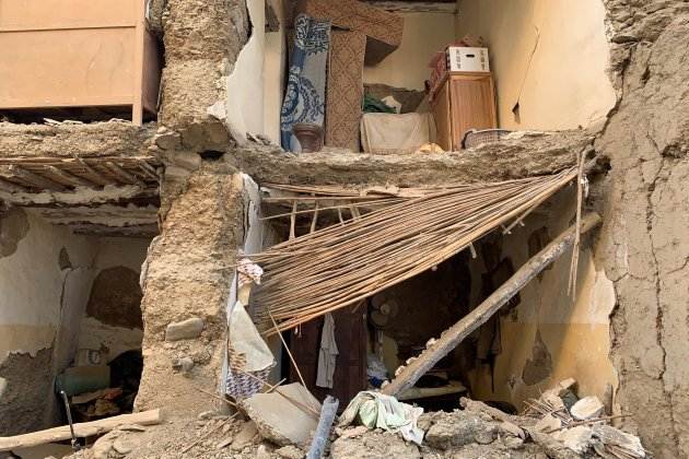 casa hundida por el terremoto en el Marruecos / Foto: Germán Aranda