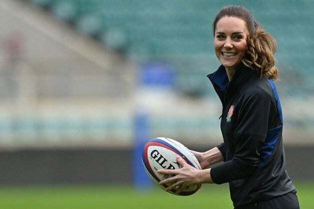 Kate Middleton jugant a rugbi