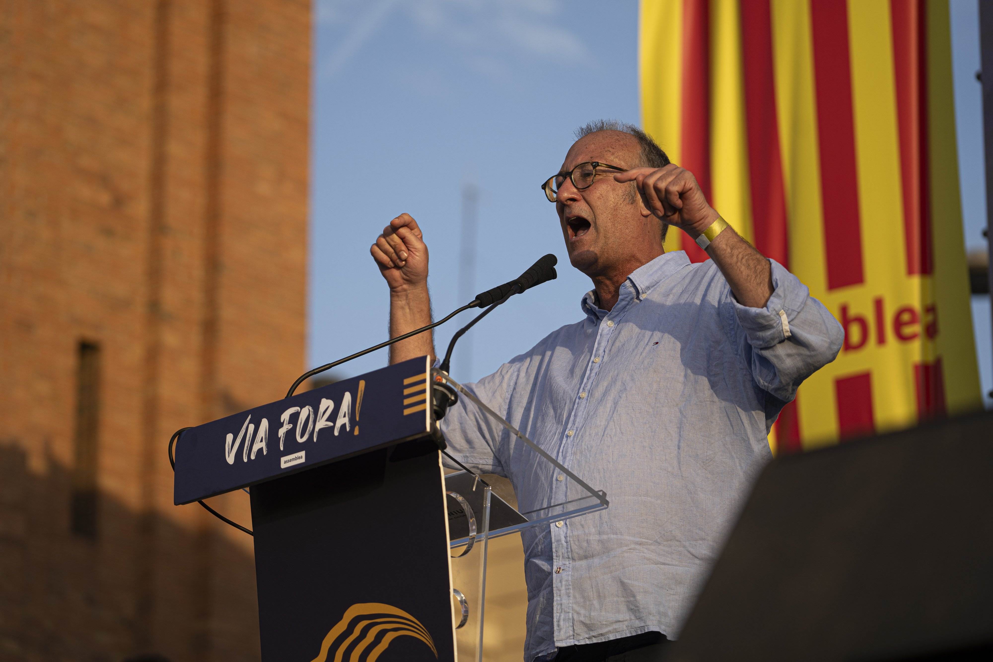 El TJUE deja "sin excusas" a los tribunales españoles, según Òmnium y la ANC