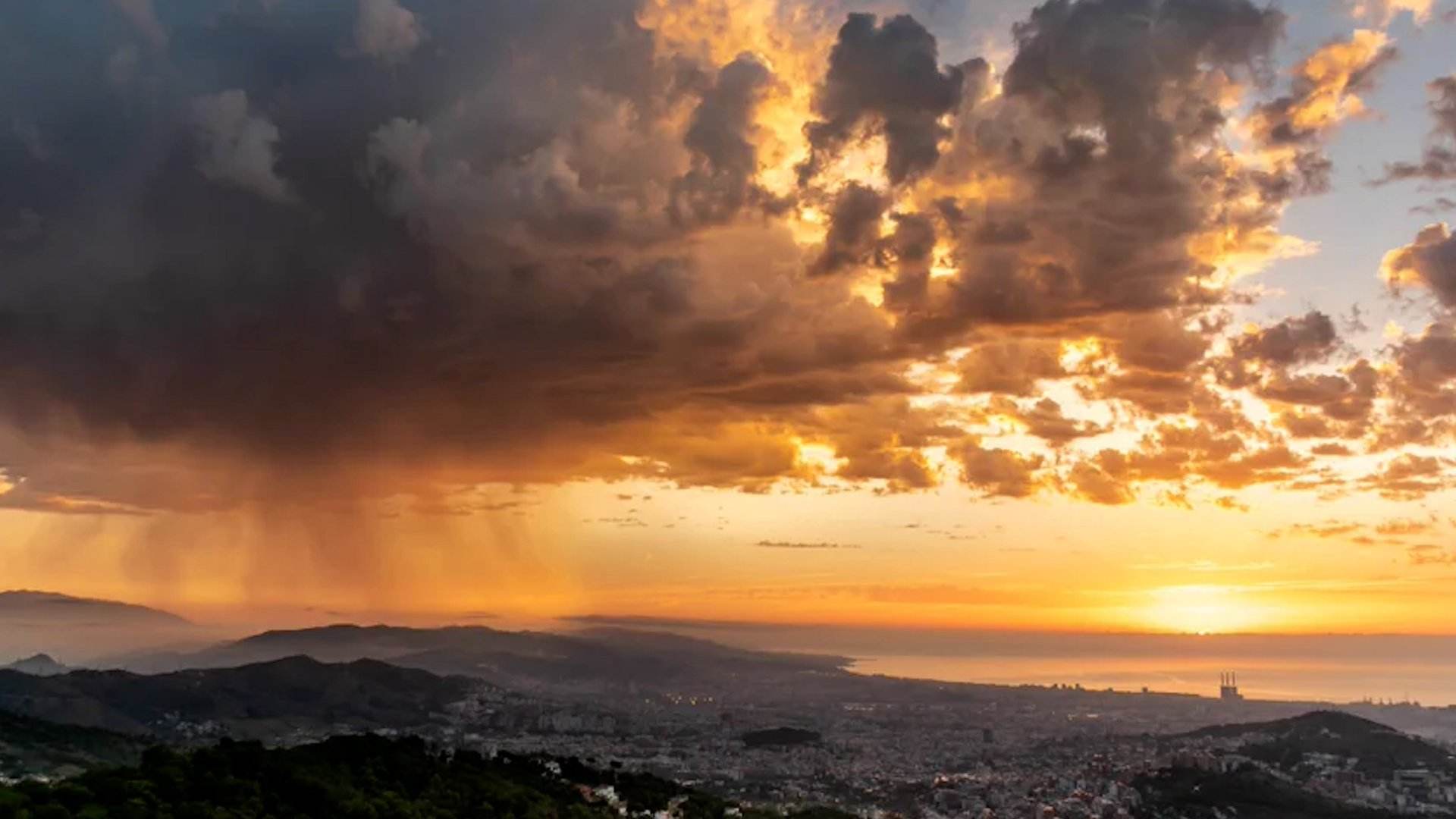 Cambio de tiempo fugaz en Catalunya: Vuelven las tormentas y granizadas en muchas comarcas