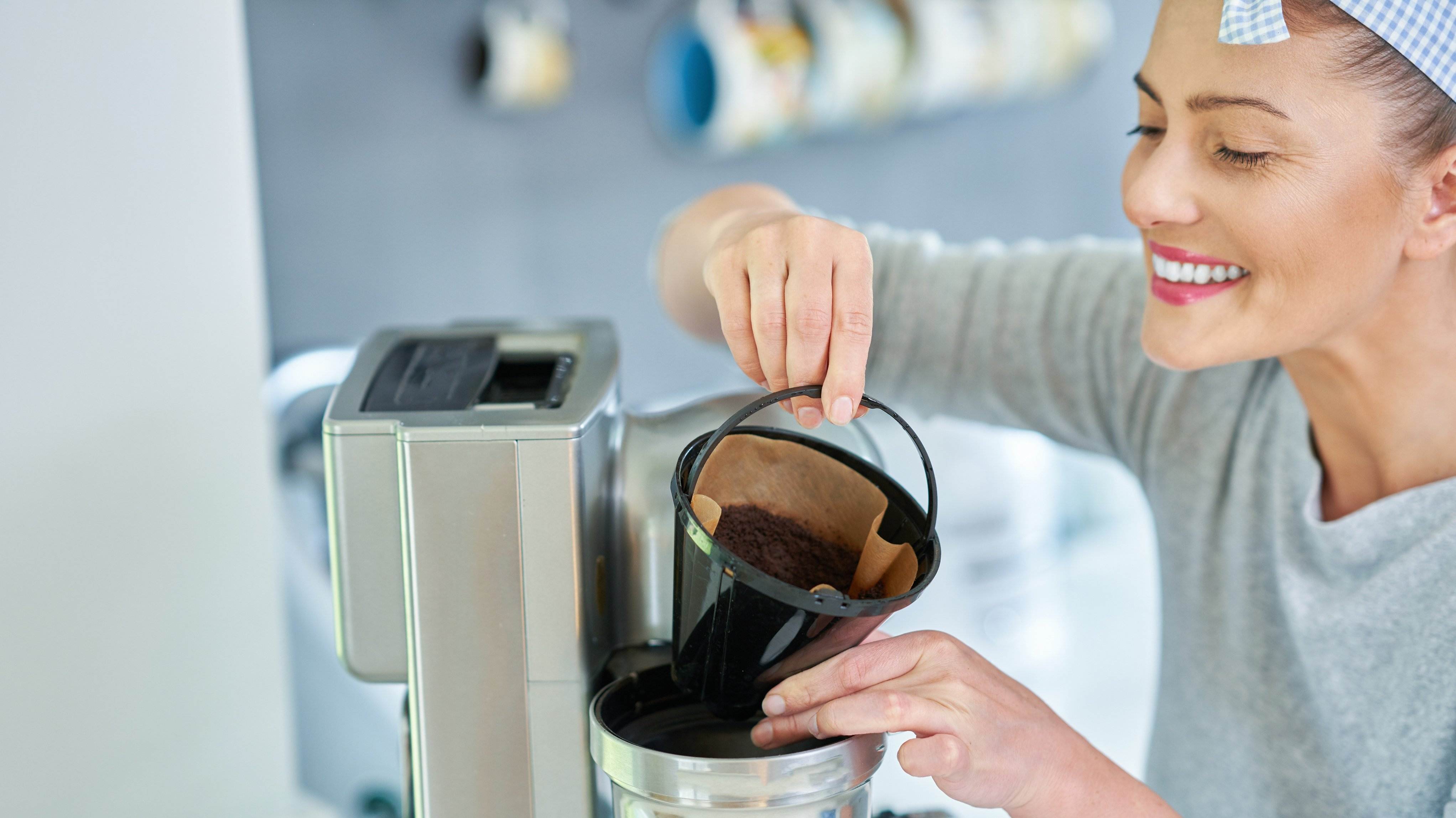 Cómo reciclar café molido: 5 ideas para reaprovechar los posos del café