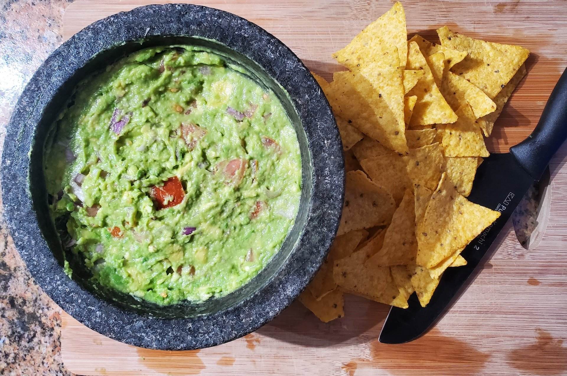 Te contamos todos los secretos para elaborar un guacamole casero (¡y buenísimo!)