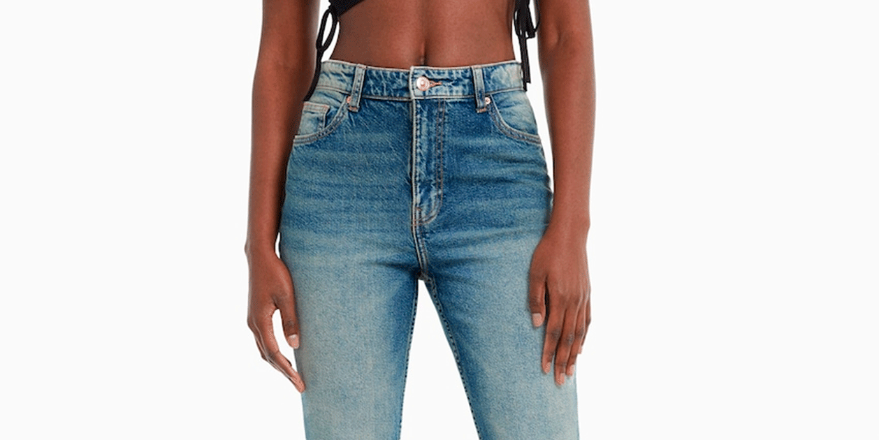 Enamoradas de los vaqueros cropped flare de Bershka, también del precio