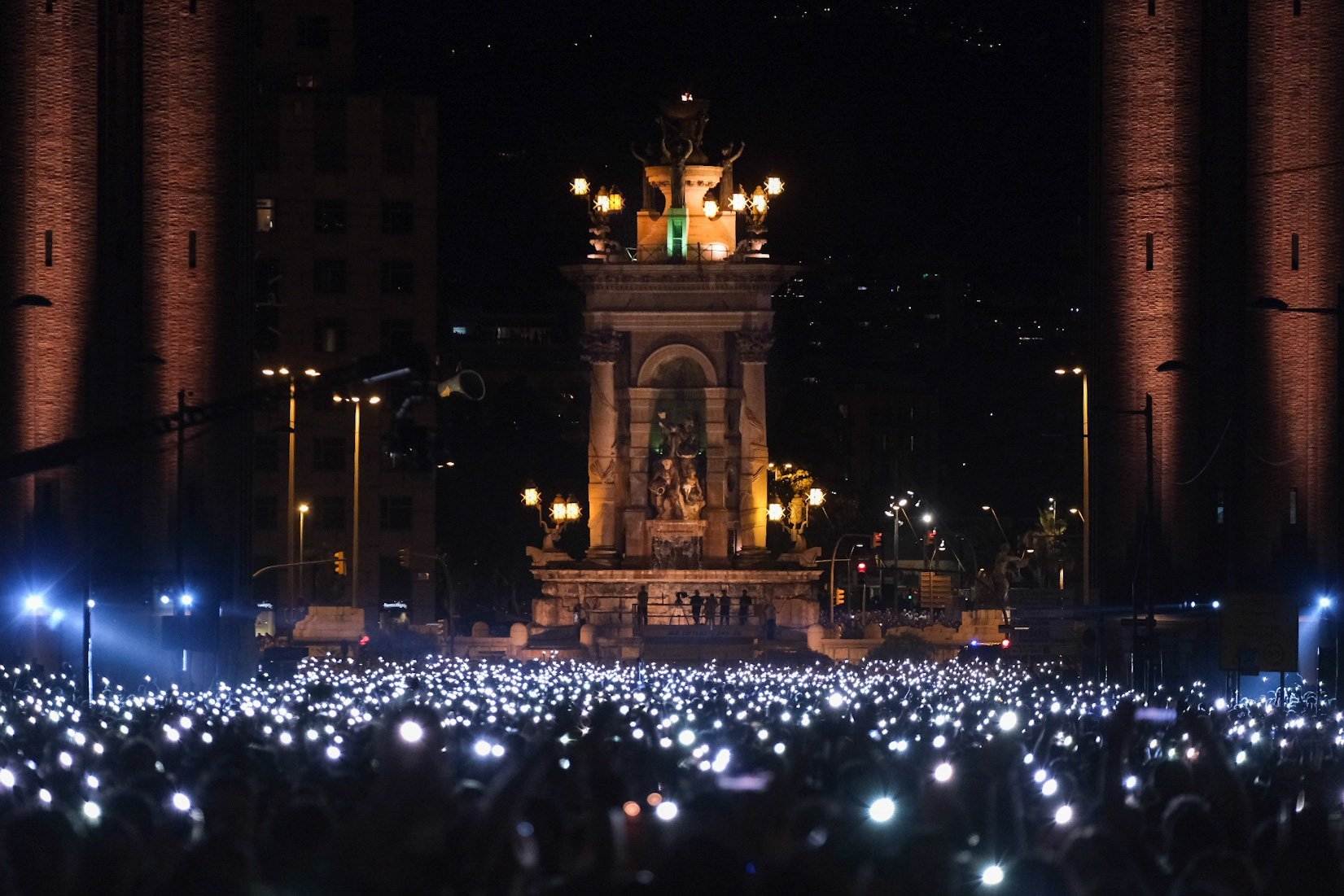 Piromusical de la Mercè 2023, hoy: horario y dónde ver los fuegos artificiales en Barcelona