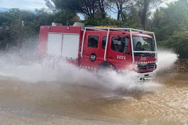 bomberos inundaciones almendra mar