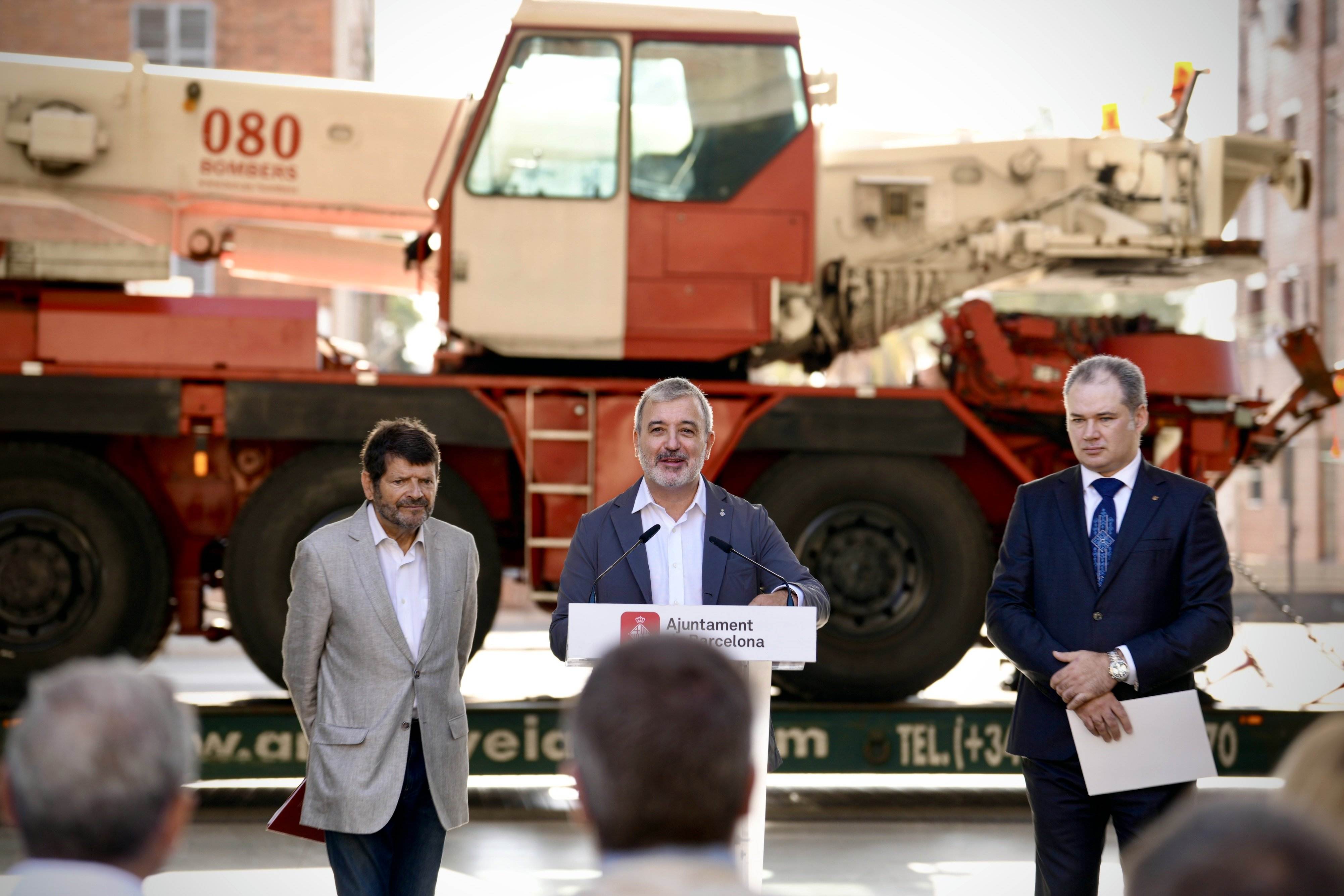 Barcelona envia dos camions de Bombers a Kíiv per tasques de rescat