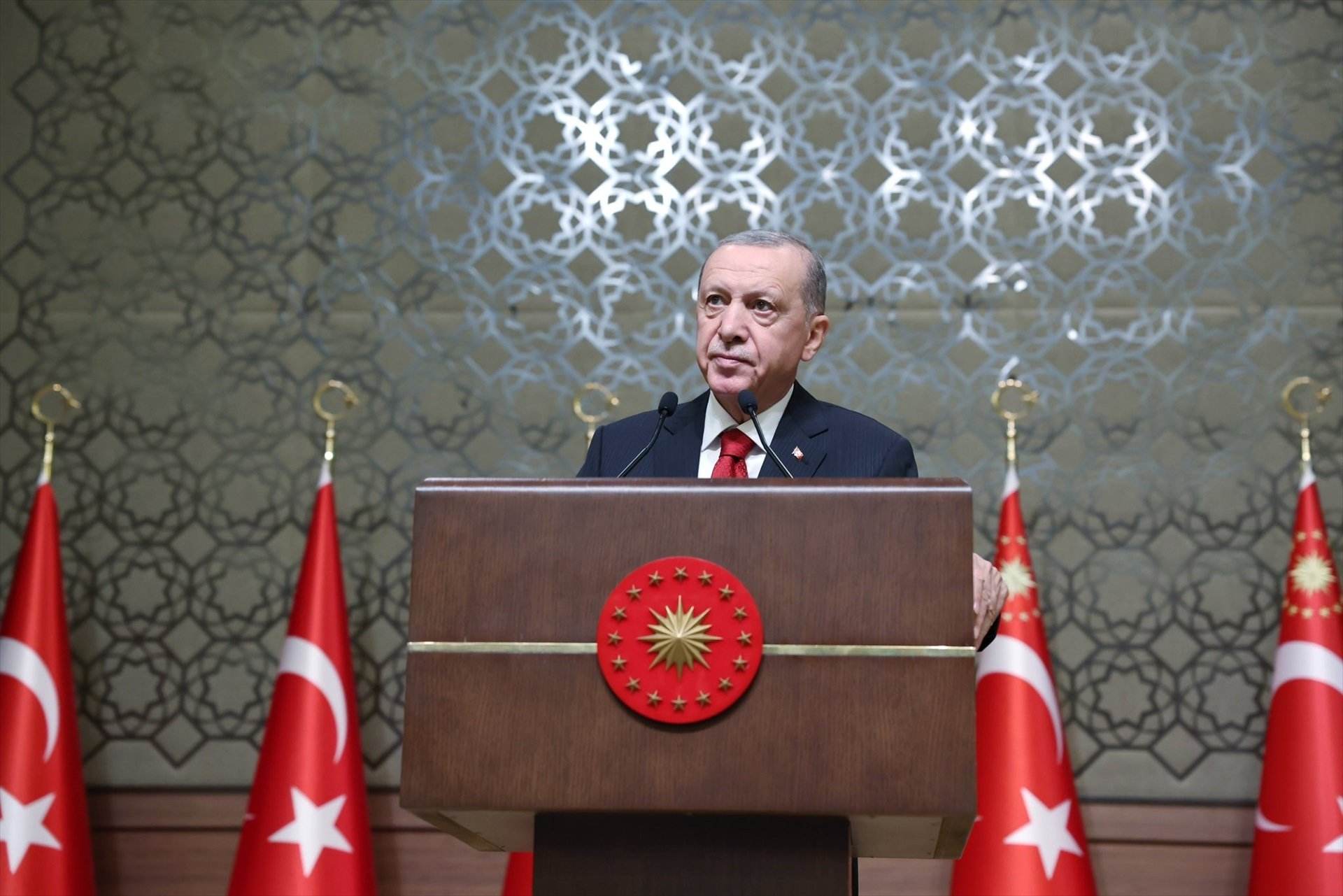Erdogan amenaza con romper relaciones con la UE por un informe de la Eurocámara crítico con Turquía