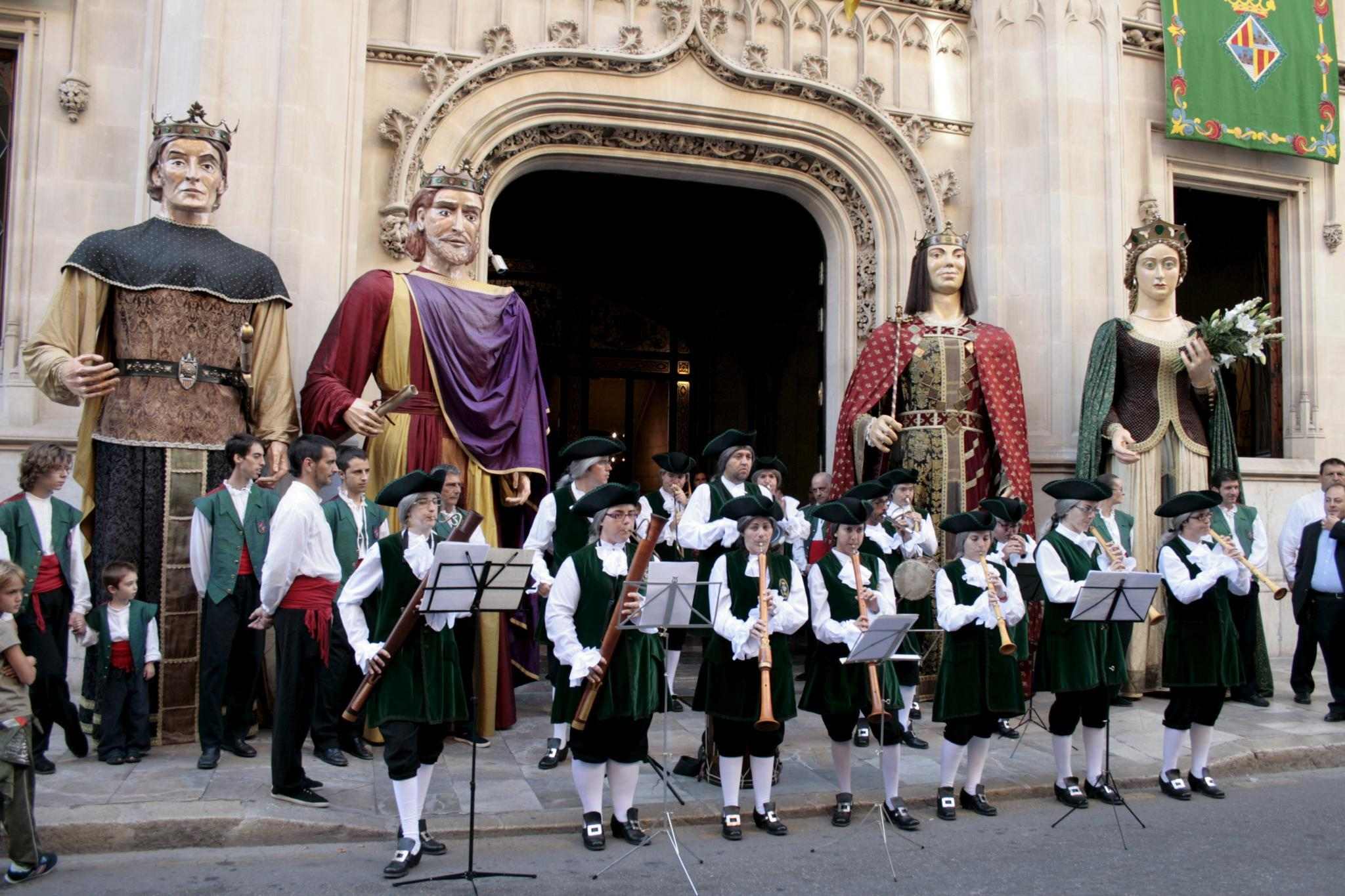 El torpe intento del PP y Vox para descatalanizar la Diada de Mallorca