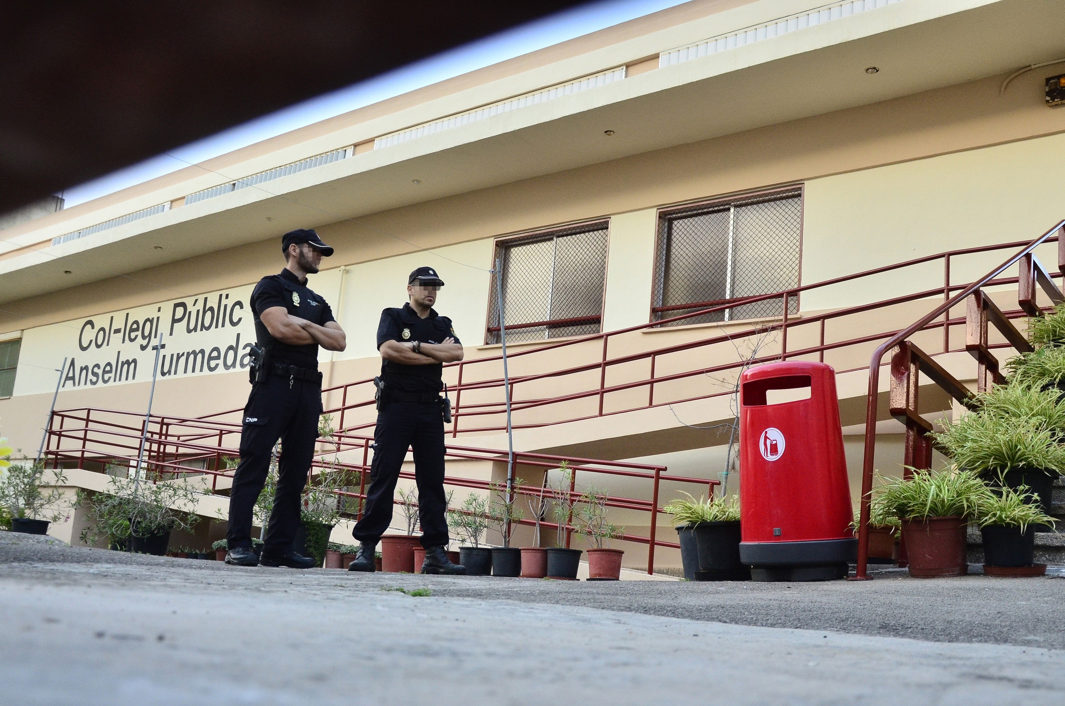 Pares d’alumnes no porten els fills al col·legi de Palma per la greu agressió