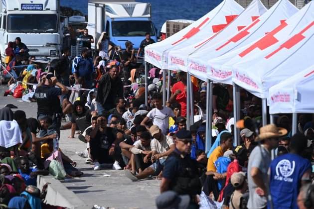 creu roja migrants lampedusa efe creu roja migrants lampedusa efe