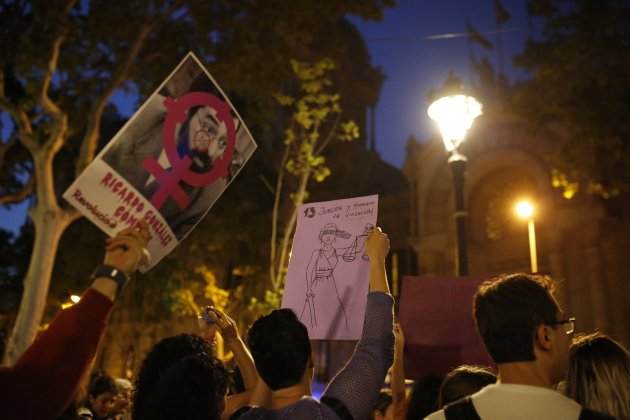 Manifestacio la Manada feminisme violacio sanfermines - Sergi Alcàzar