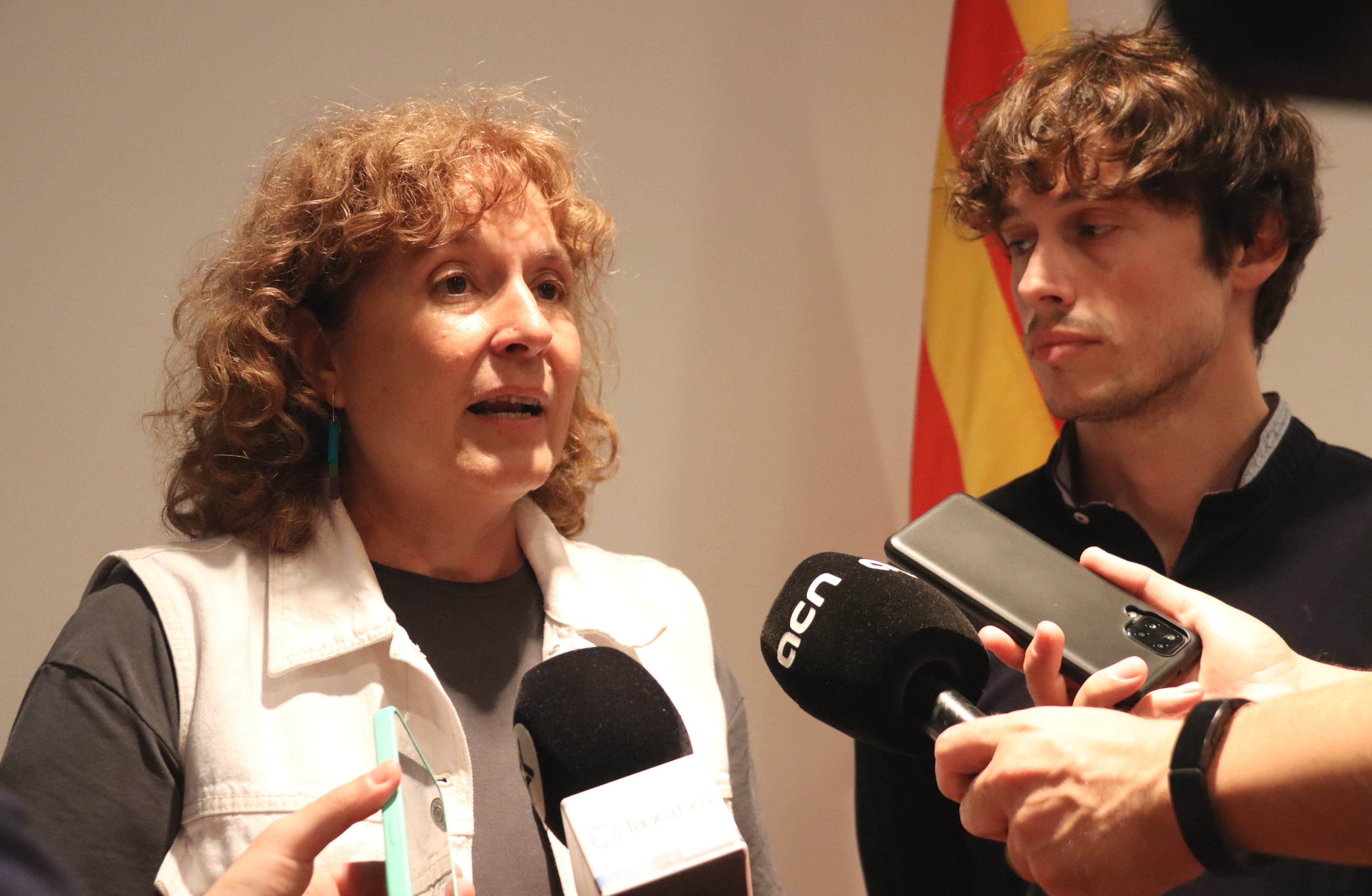 Plataforma per la Llengua aprieta a Albares para que la oficialidad del catalán en la UE se vote en octubre