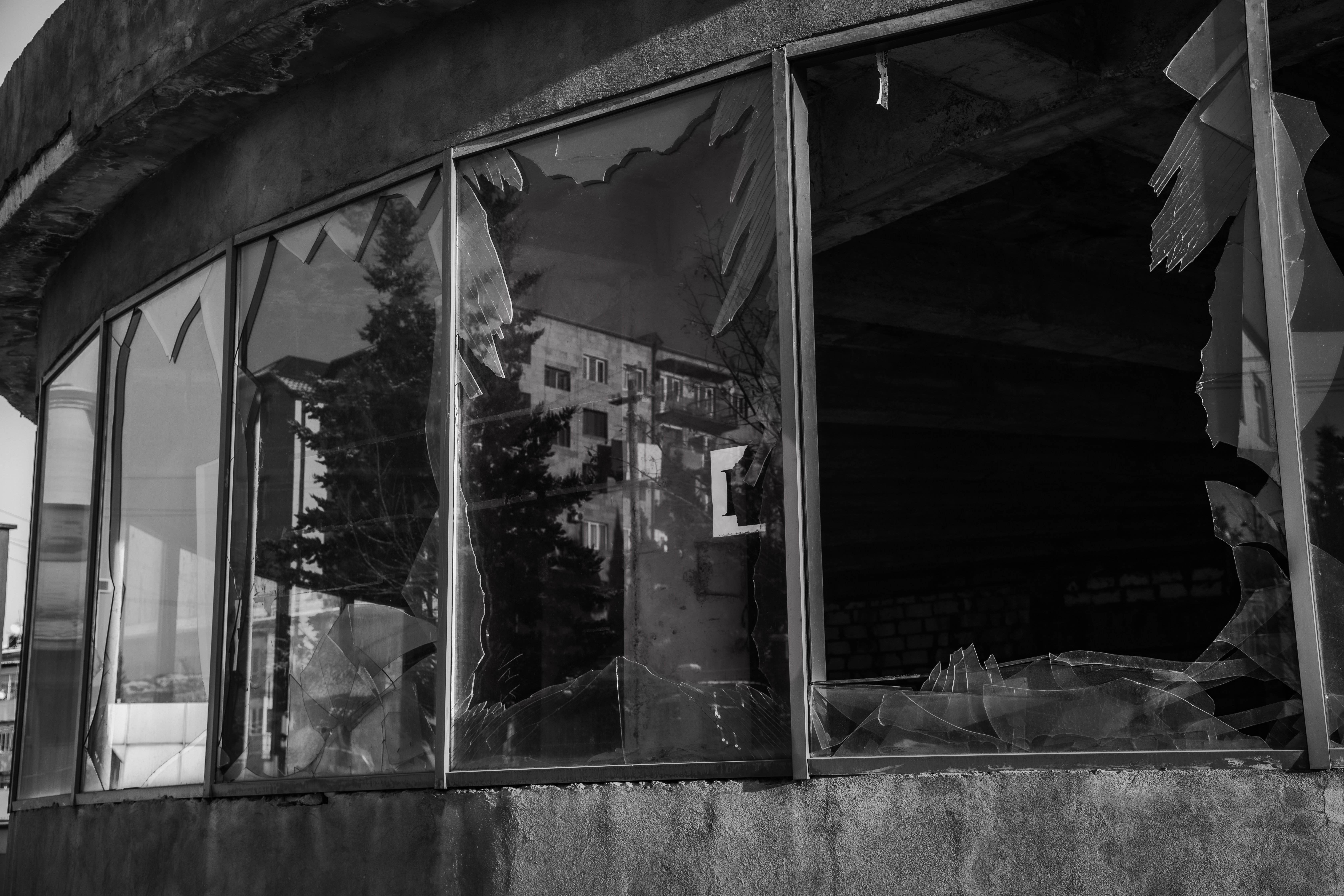Nit d'infern a l'Alt Karabakh: explosions, morts i corredisses cap als refugis